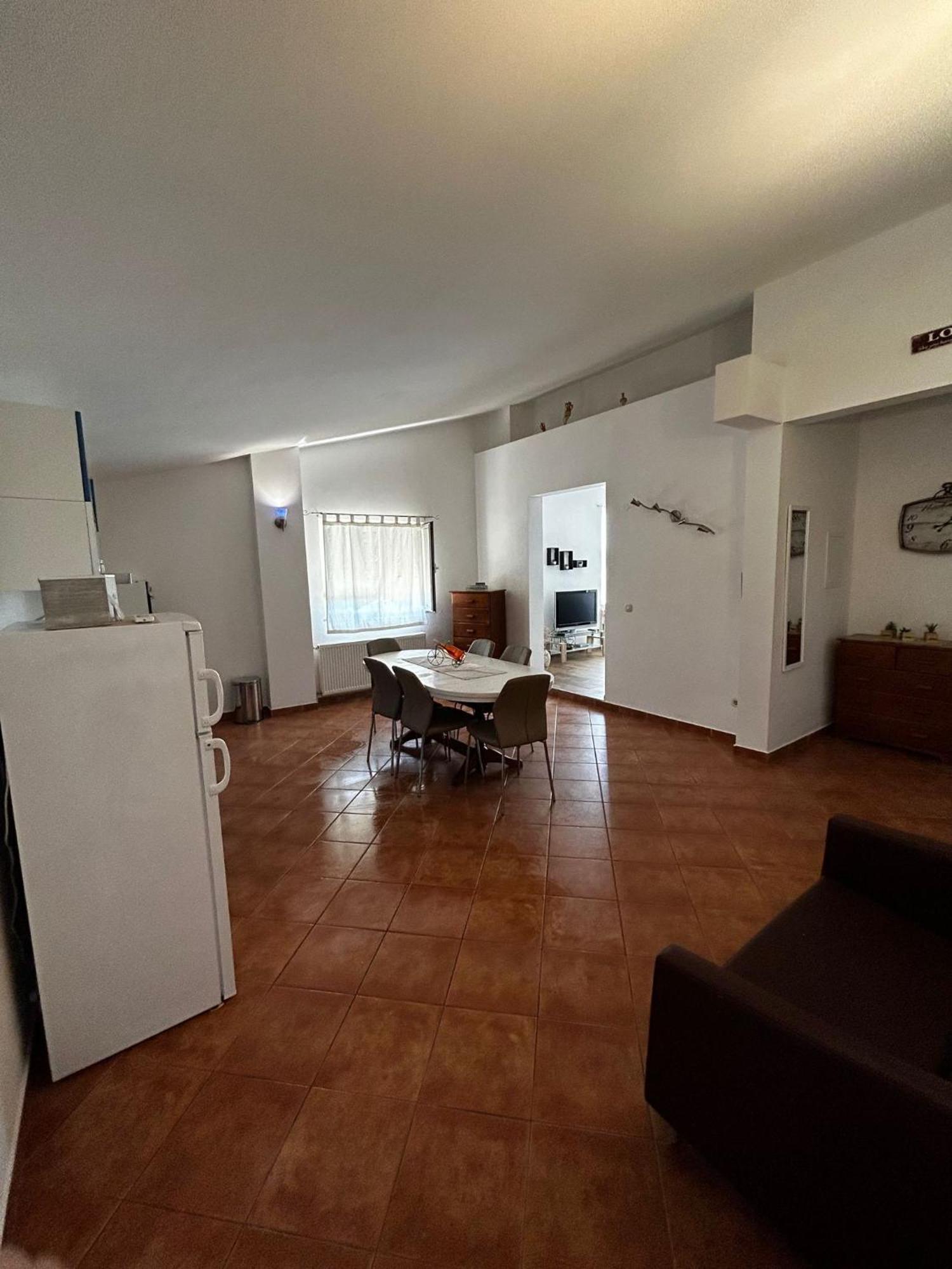 Apartments Petrovic Pirovac Esterno foto